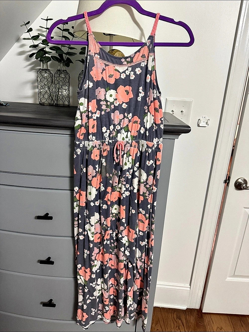 Cherokee Floral Maxi Dress in Gray & Pink Size Medium
